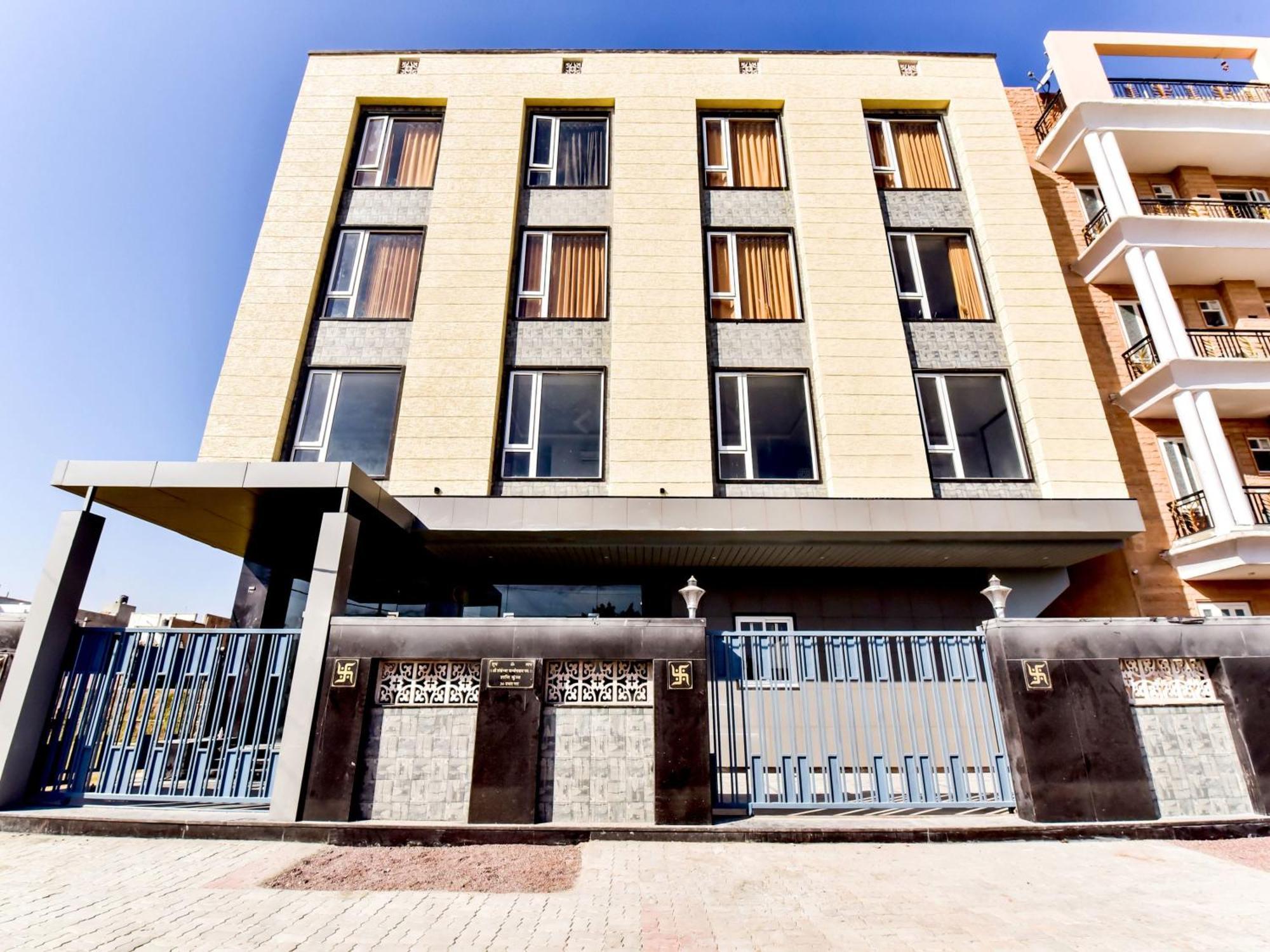 Capital O Maurya Inn Jodhpur  Extérieur photo