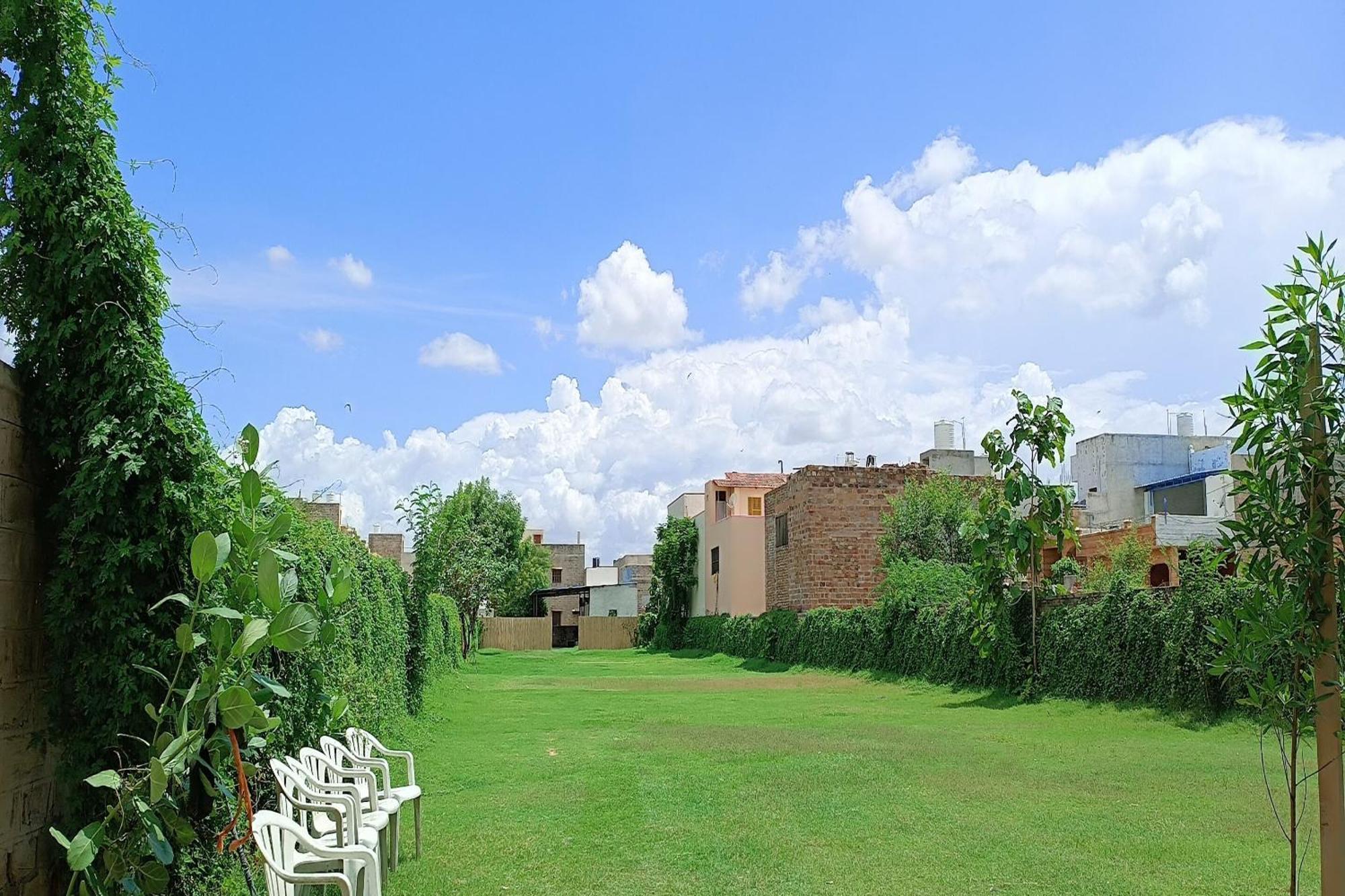 Capital O Maurya Inn Jodhpur  Extérieur photo